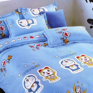 فروش لحاف روتختی نوجوان کارینا مدل دورایمون DORAEMON در فروشگاه آنلاین و نمایندگی مرکزی فروش تشک خوشخواب در اصفهان